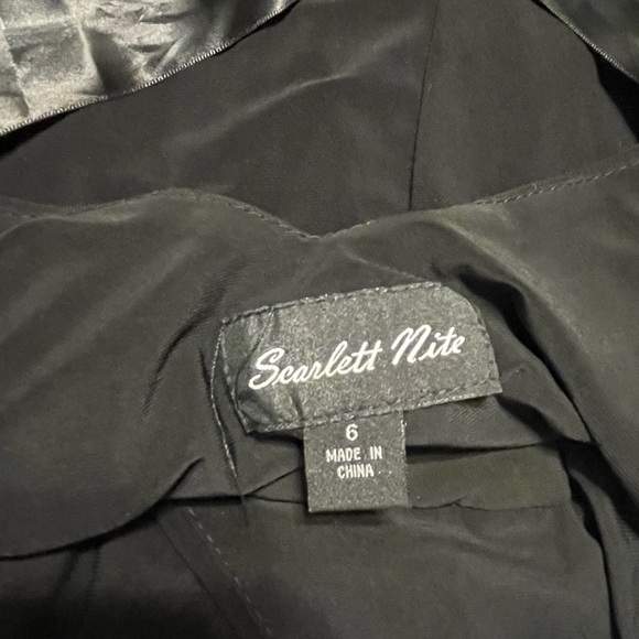 Empire Waist little black dress - Picture 6 of 6